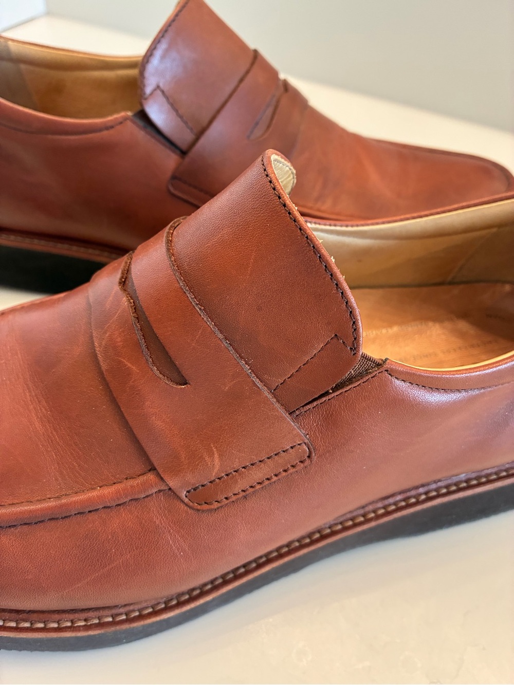 Men's Samuel Hubbard Tan Leather Slip-On Penny Loafers Size 10.5